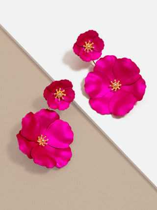 Metallic Drop Earring Featuring 3D Flowers